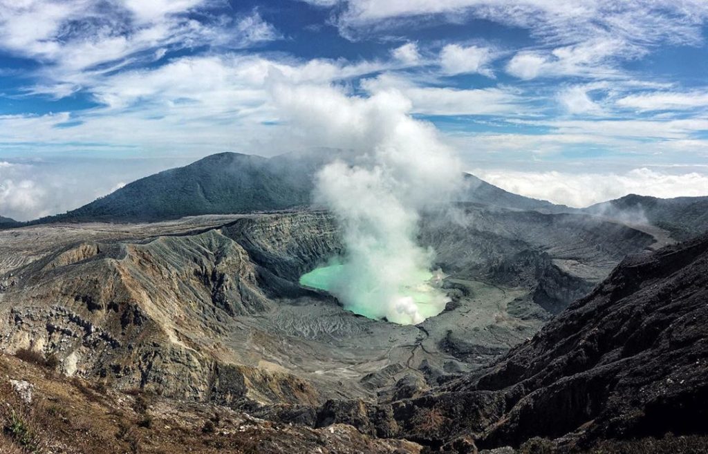 Poás Volcano National Park